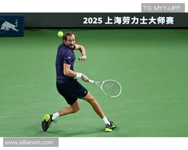 上海网球队如何通过比赛经验变革提升竞技水平与团队协作能力