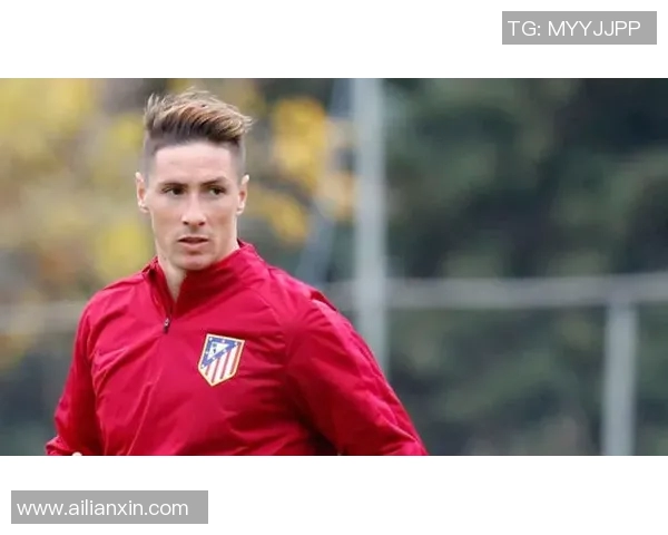 西班牙足球明星的离世消息引发球迷哀悼与怀念